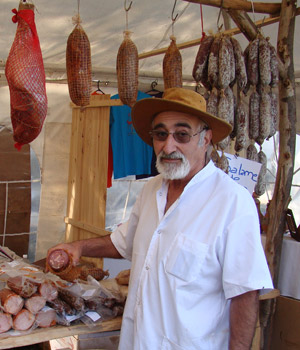 Salame de llama y Chacinados Lola Mora